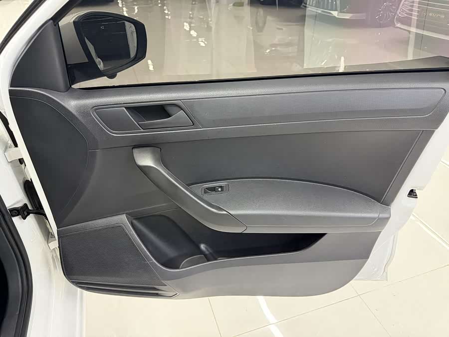 Volkswagen Santana 2022 immagine di auto #6