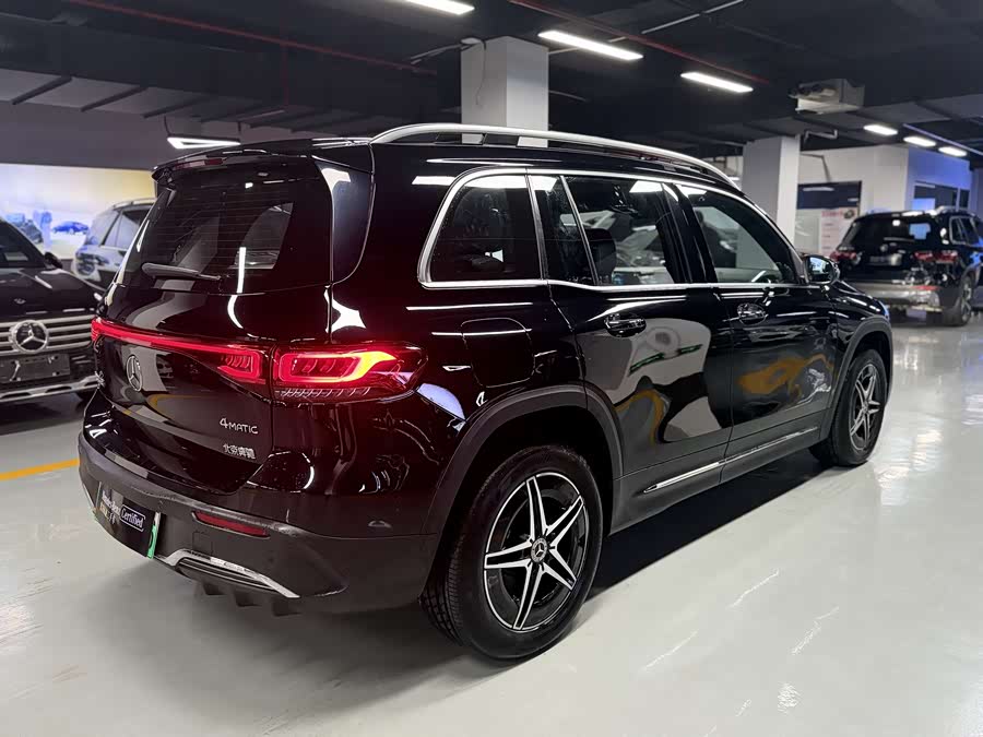 Mercedes-Benz 2022 car image #6