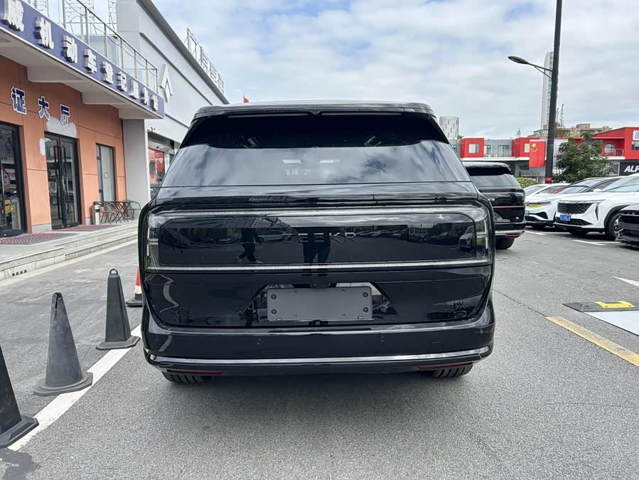 极氪 极氪9X 2025 汽车图片 #6