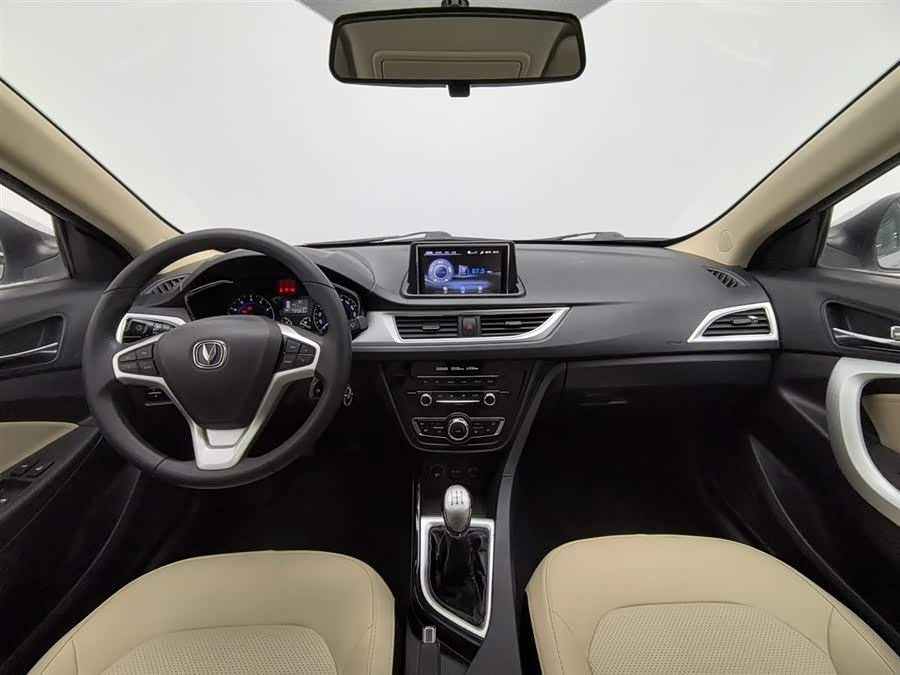 Changan Alsvin V7 2015 car image #6