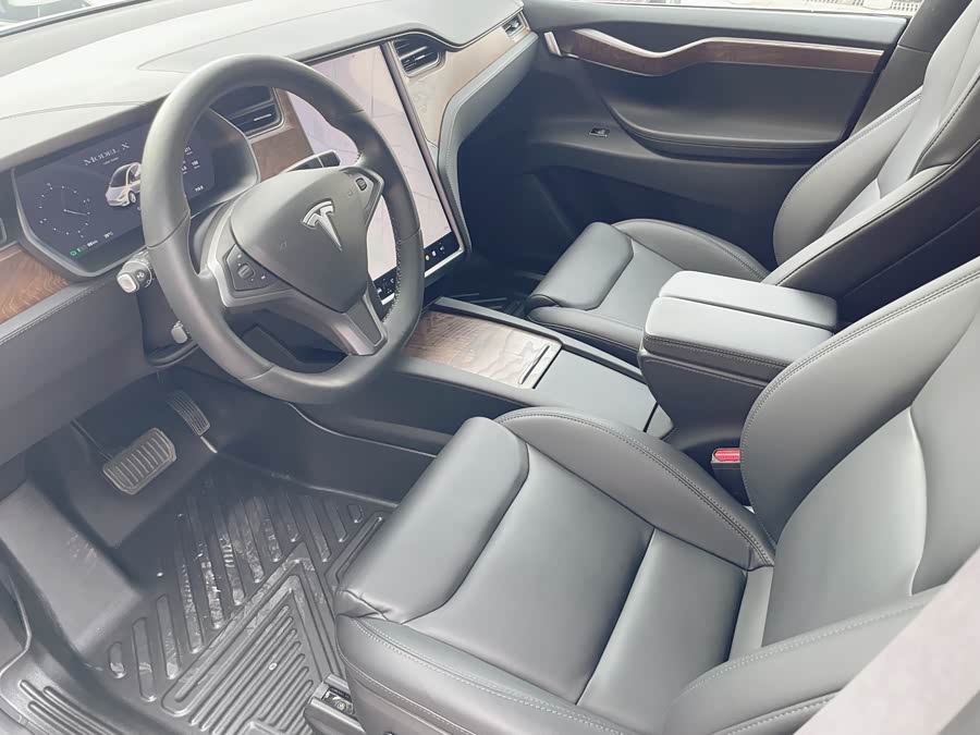 Tesla Model X 2020 #6 Tesla Model X 2020 car image #6
