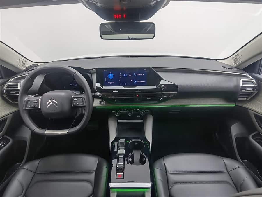 Citroen C5 X 2023 car image #6