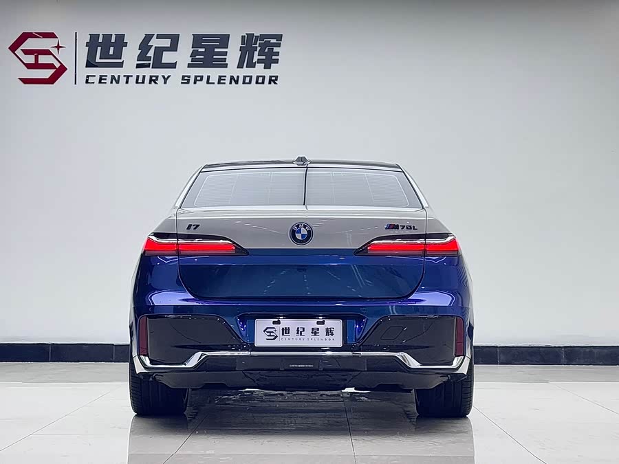 BMW i7 2025 изображение автомобиля #6