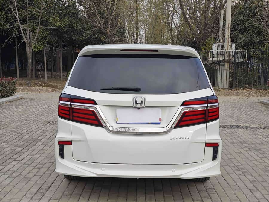 Honda Elysion 2017 #6 Honda Elysion 2017 car image #6