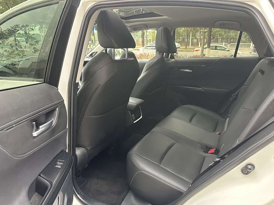 Toyota Venza 2024 imagem de carro #6