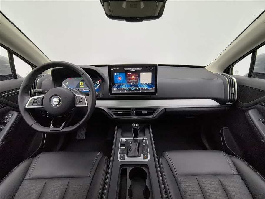 BYD Tang 2019 car image #6