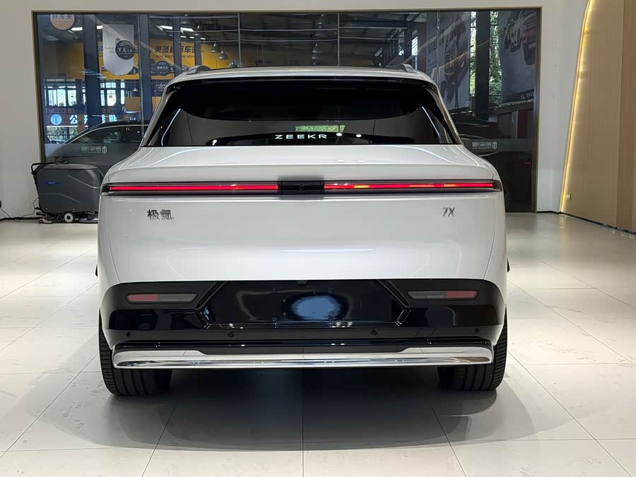 极氪 极氪7X 2024 汽车图片 #6