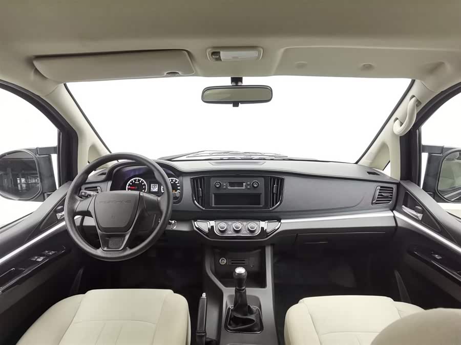 Forthing Lingzhi 2025 #6 Forthing Lingzhi 2025 car image #6