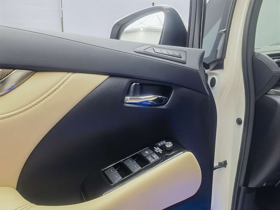 Toyota Vellfire 2022 #6 Toyota Vellfire 2022 car image #6