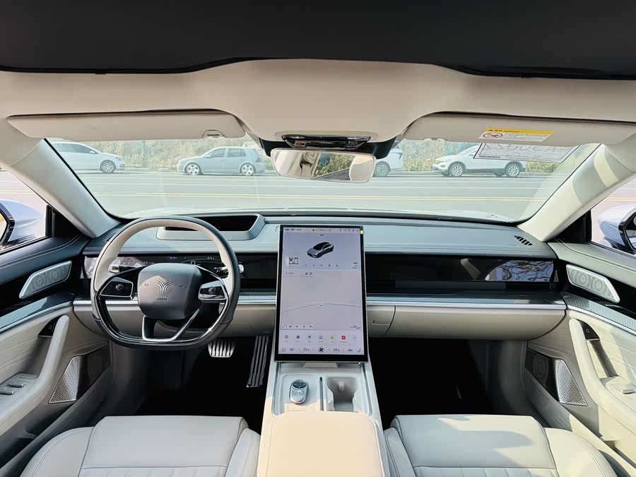 哪吒汽车 哪吒S猎装 2025 汽车图片 #6