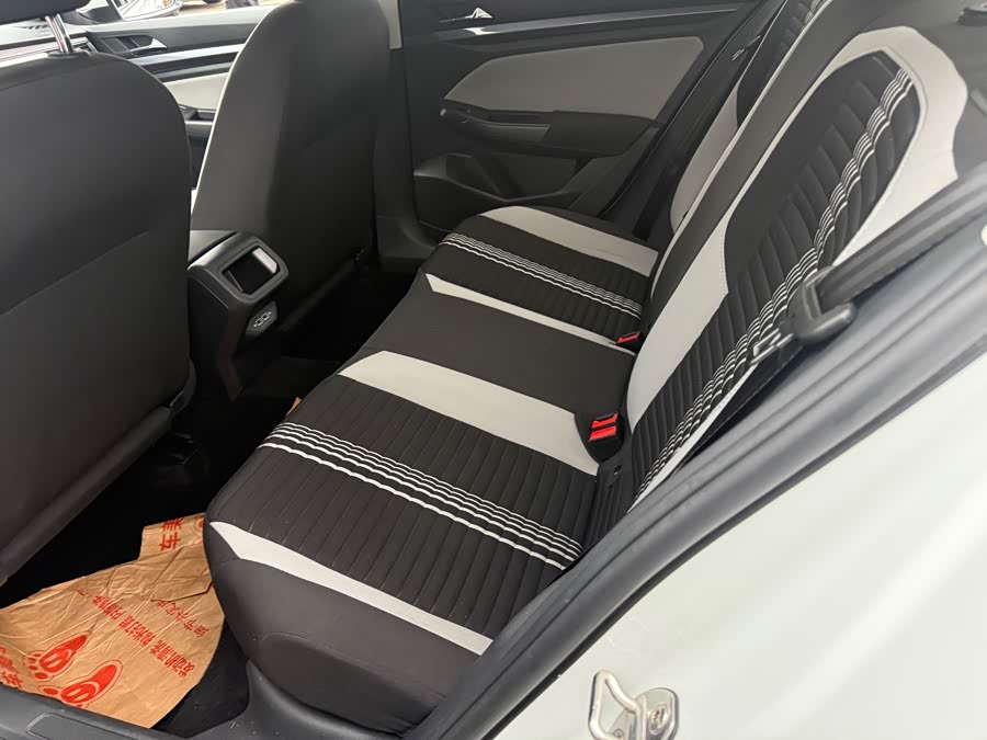 Volkswagen Bora 2023 car image #6