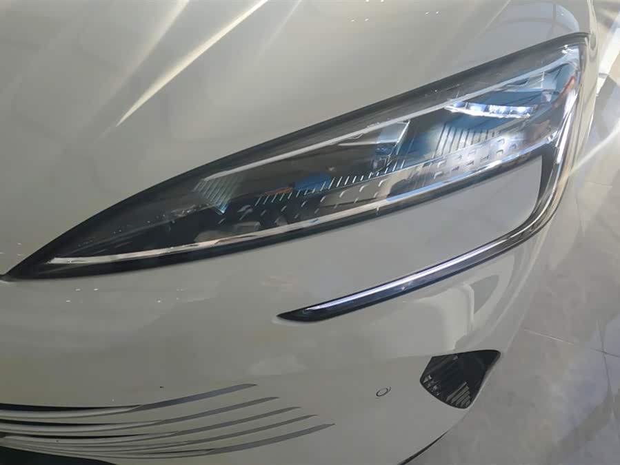 BYD Seal 07 DM-i 2025 car image #6