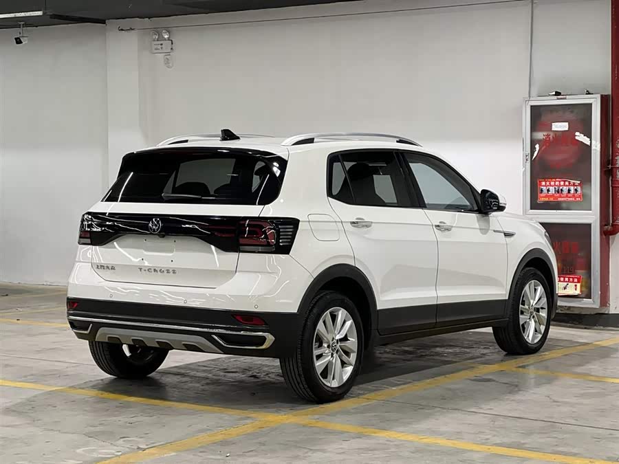 Volkswagen T-Cross 2021 #6 Volkswagen T-Cross 2021 car image #6
