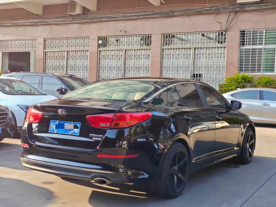 Kia K5 2016 car image #6