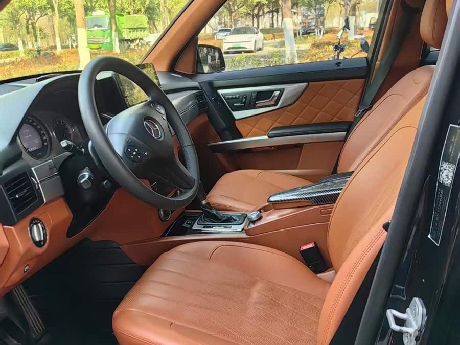 Mercedes-Benz GLK Class (Imported) 2010 car image #6