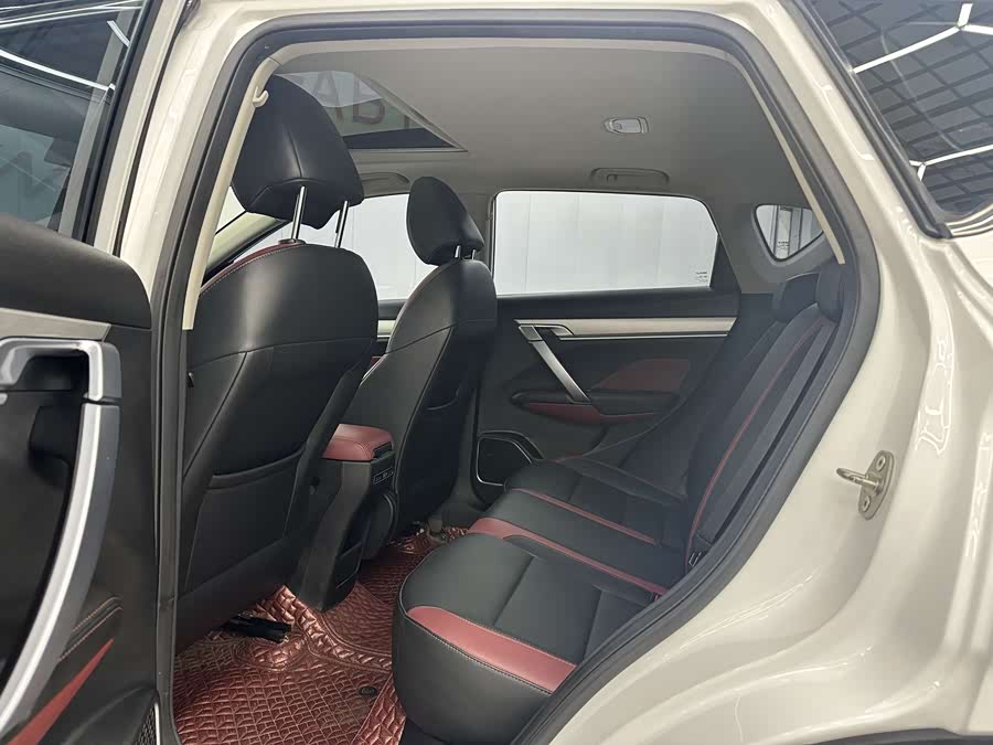 GEELY Coolray 2022 car image #6