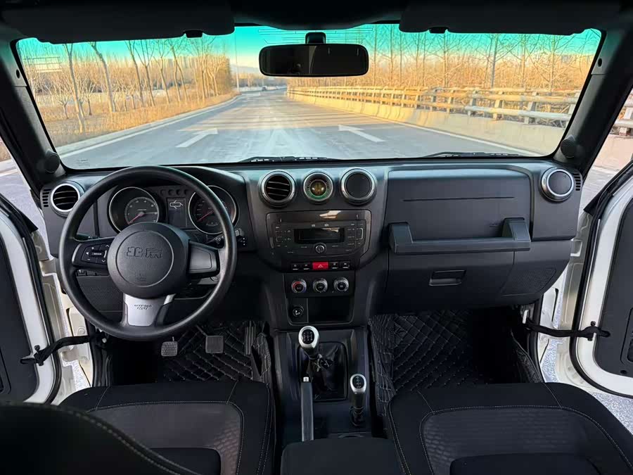 Beijing 2015 #6 Beijing 2015 car image #6