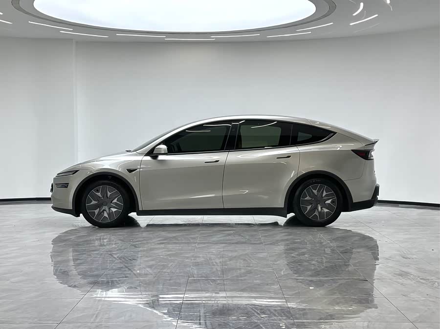 特斯拉 Model Y L 2025 汽车图片 #6