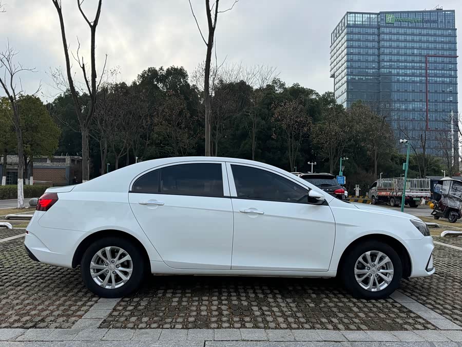 GEELY Emgrand 2022 #6 GEELY Emgrand 2022 car image #6