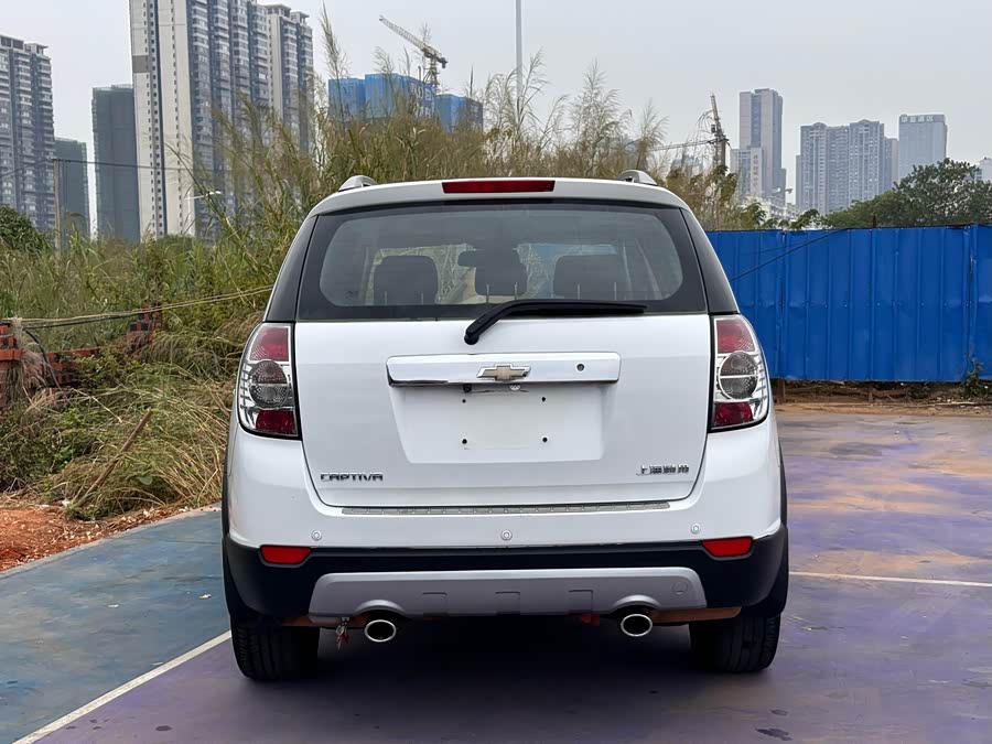 Chevrolet Captiva 2013 car image #6