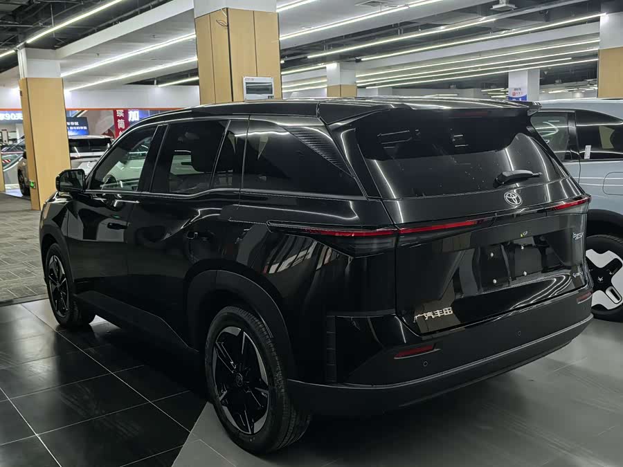 丰田 铂智3X 2025 #6 丰田 铂智3X 2025 汽车图片 #6