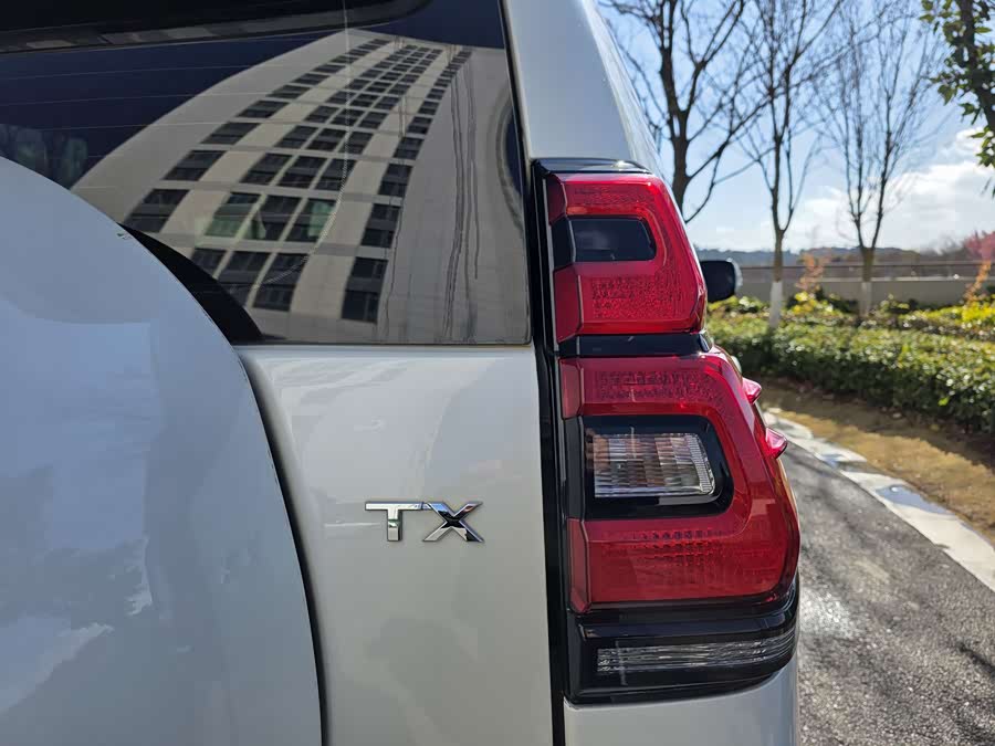 Toyota Land Cruiser Prado 2019 صورة سيارة #6