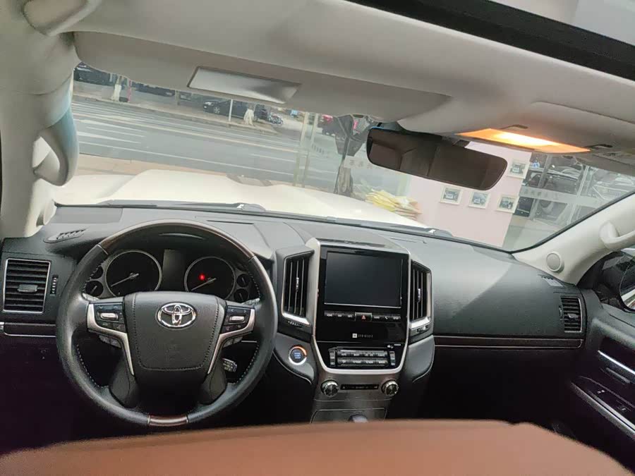 Toyota 2023 car image #6