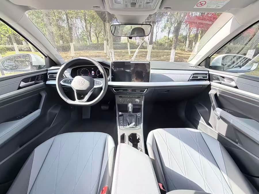 Volkswagen Lavida 2017 car image #6