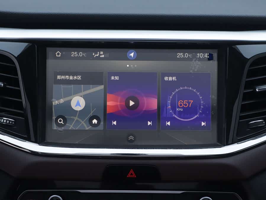 GAC Trumpchi GS8 2017 #6 GAC Trumpchi GS8 2017 car image #6