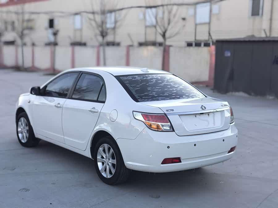 GEELY GC7 2013 car image #6