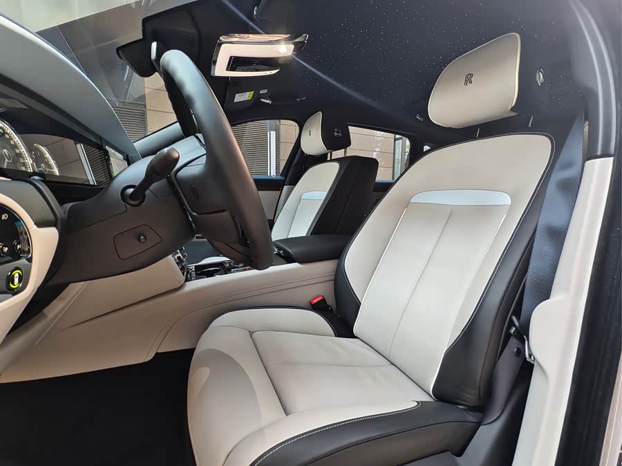 Rolls-Royce Ghost 2023 car image #6