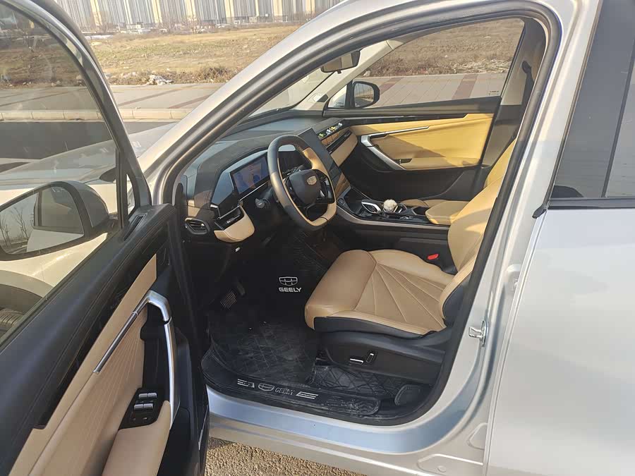 GEELY Boyue L 2022 car image #6