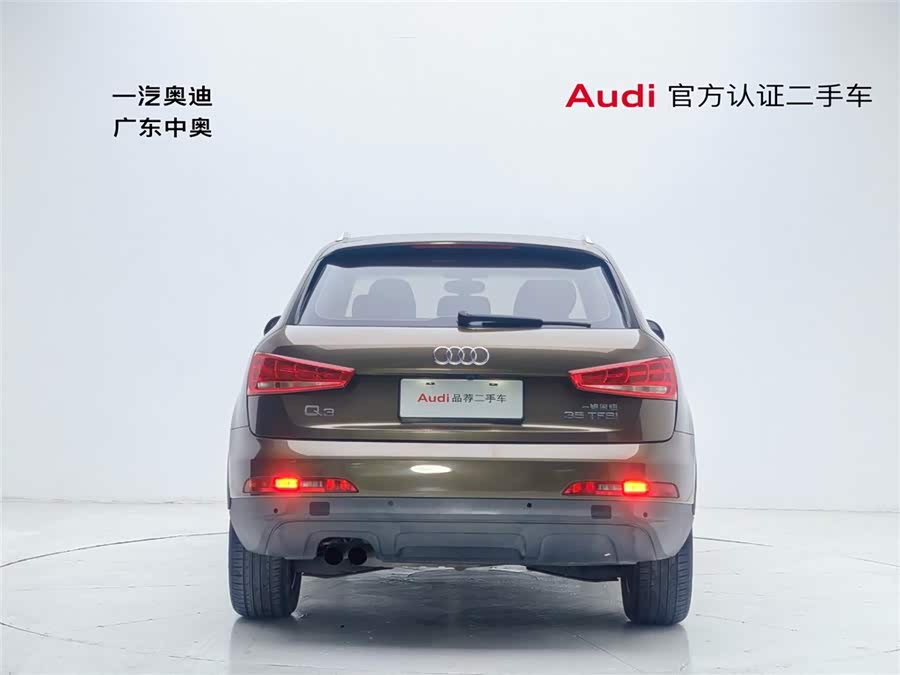 Audi Q3 2015 car image #6