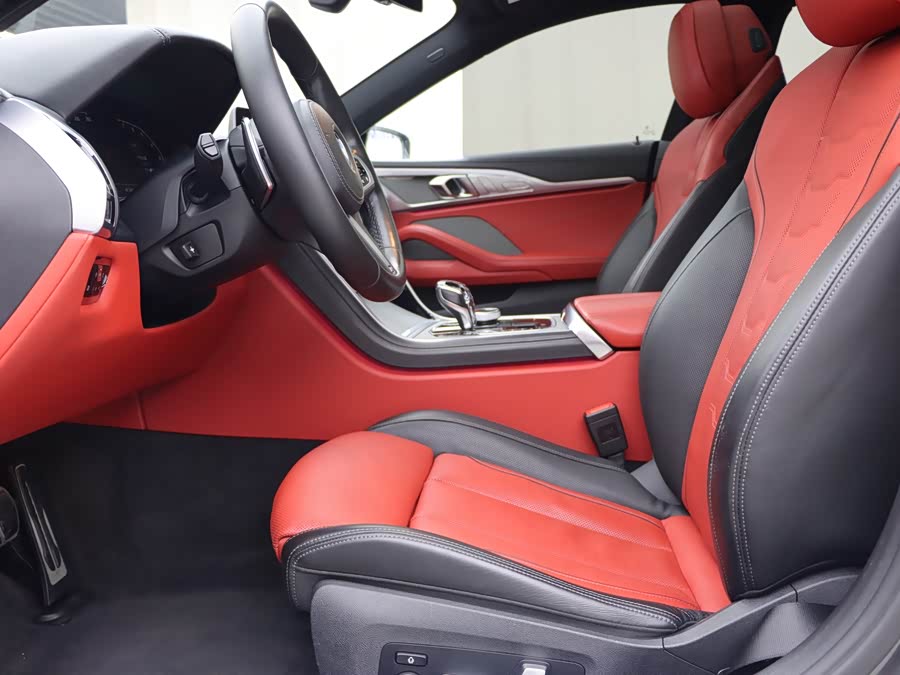 BMW 8 Series 2023 #6 BMW 8 Series 2023 car image #6