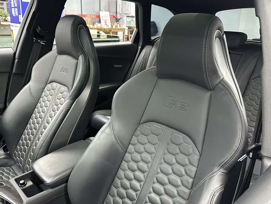 Audi RS 4 2021 car image #6