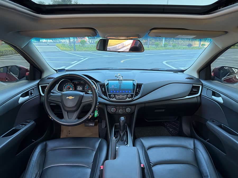 Chevrolet Cavalier 2018 imagen de coche #6