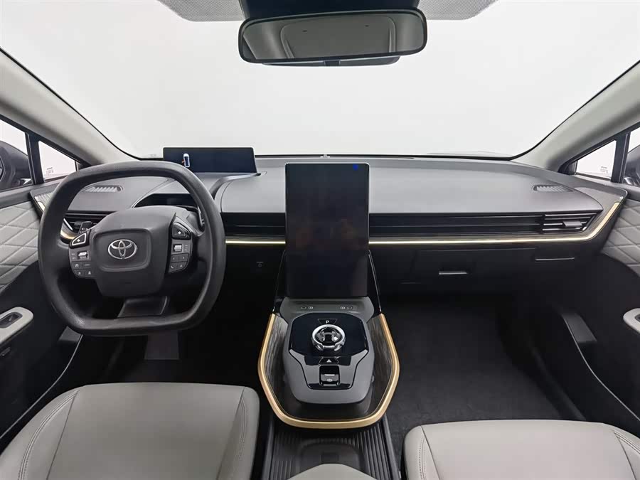 Toyota bZ3 2024 immagine di auto #6