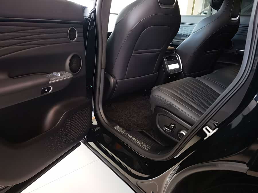 Exceed Stellar Era ET 2024 car image #6