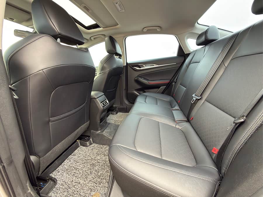 Changan Eado 2020 #6 Changan Eado 2020 صورة سيارة #6