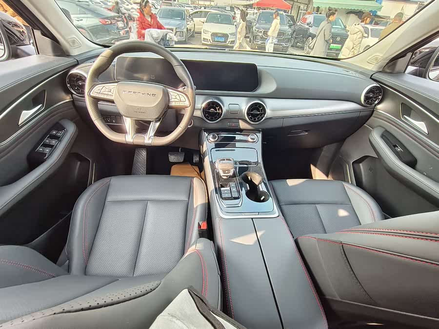 Forthing T5 EVO 2021 car image #6