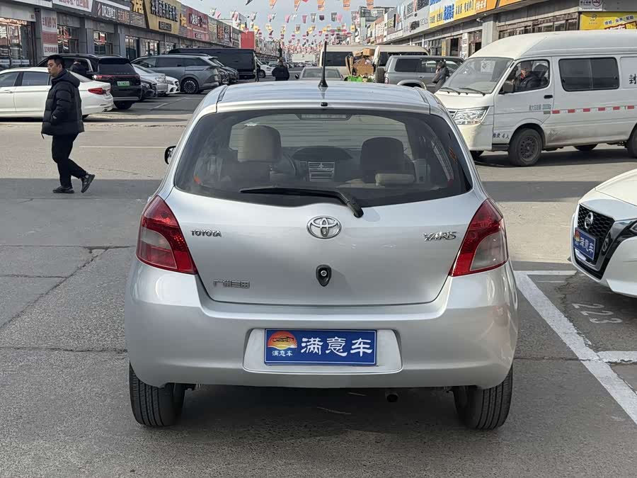 Toyota Yaris 2008 imagem de carro #6