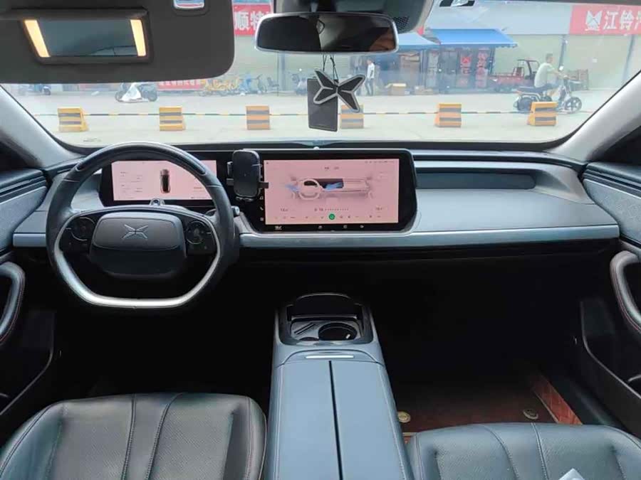 Xpeng P7 2023 imagen de coche #6