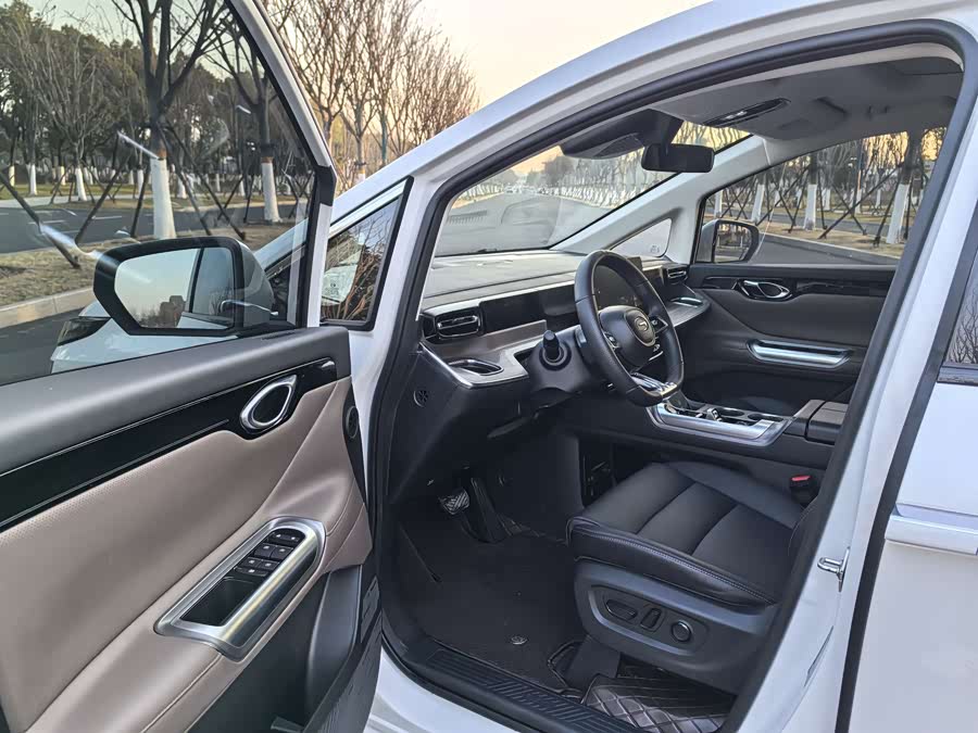 GAC Trumpchi E8 2024 car image #6