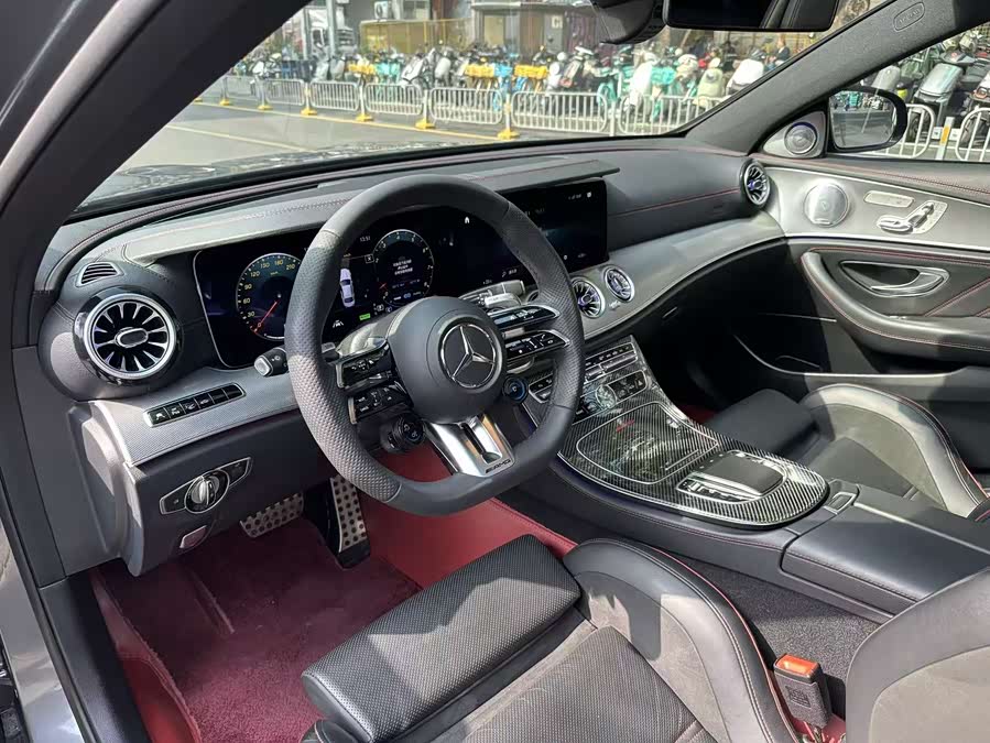 Mercedes-Benz E AMG 2020 صورة سيارة #6