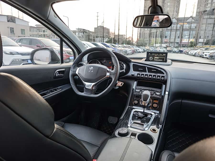 Peugeot 3008 2013 #6 Peugeot 3008 2013 car image #6