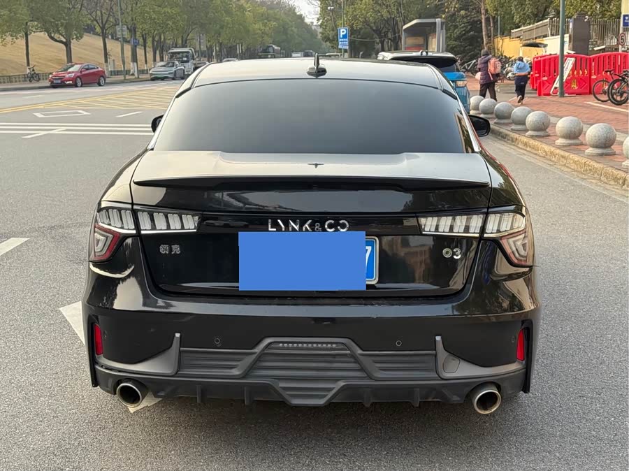 Lynk & Co 03 2019 #6 Lynk & Co 03 2019 car image #6
