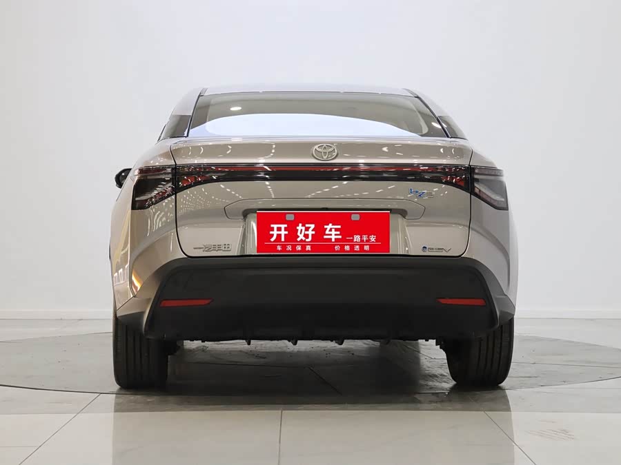 Toyota bZ3 2025 immagine di auto #6