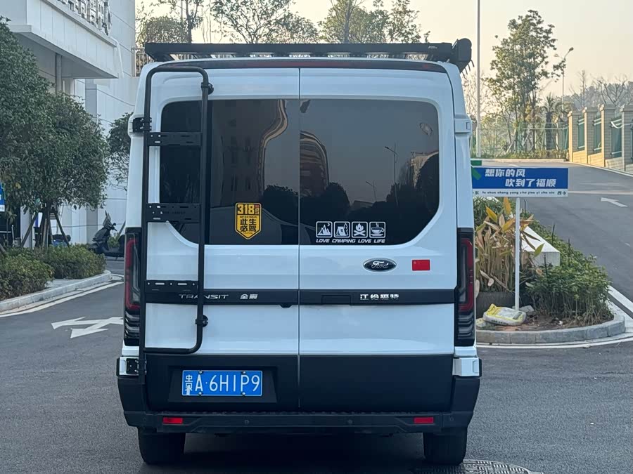 Ford Transit T8 2024 car image #6