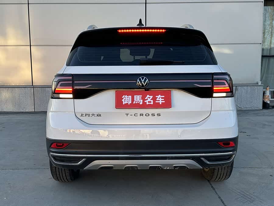 Volkswagen T-Cross 2021 car image #6