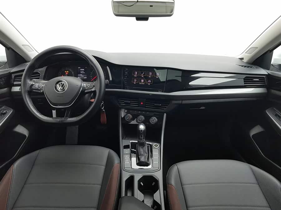 Volkswagen Bora 2022 car image #6